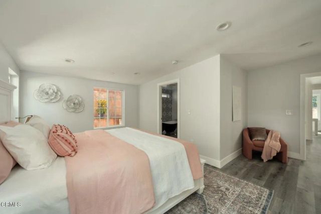 3359 Mills Avenue, La Crescenta, CA 91214