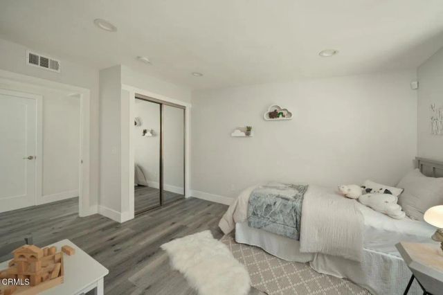 3359 Mills Avenue, La Crescenta, CA 91214