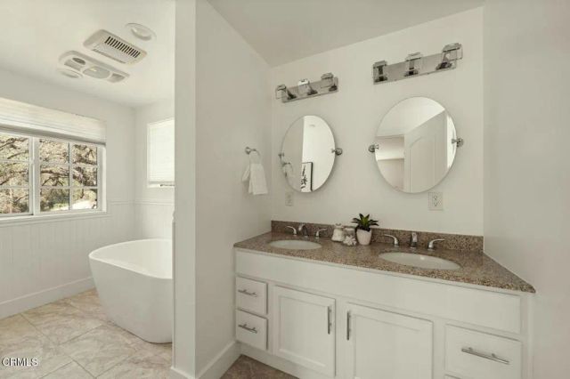 3359 Mills Avenue, La Crescenta, CA 91214