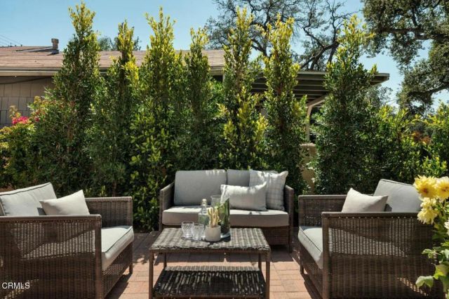 3359 Mills Avenue, La Crescenta, CA 91214