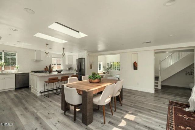 3359 Mills Avenue, La Crescenta, CA 91214