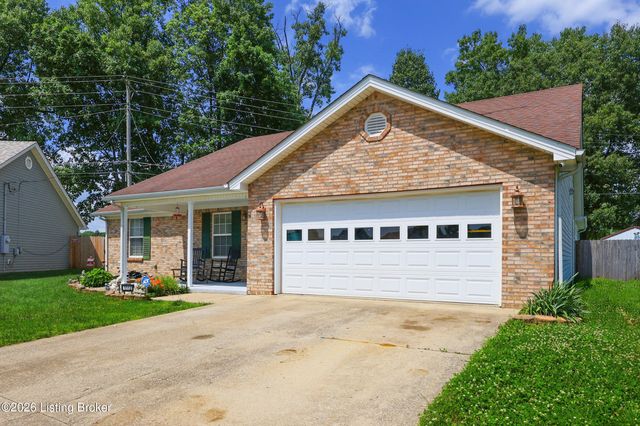 1112 Wood Glen Dr, Frankfort, KY 40601