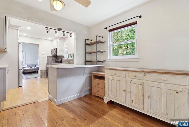 0-22 Saddle River, Fair Lawn, NJ 07410