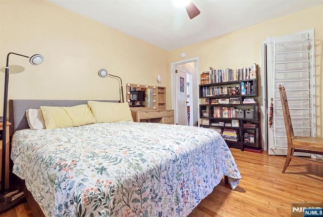 0-22 Saddle River, Fair Lawn, NJ 07410