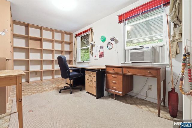 0-22 Saddle River, Fair Lawn, NJ 07410