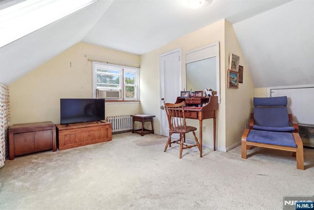 0-22 Saddle River, Fair Lawn, NJ 07410