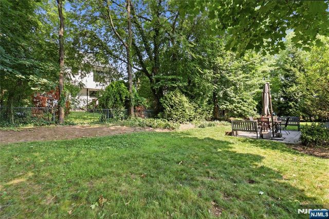 0-22 Saddle River, Fair Lawn, NJ 07410