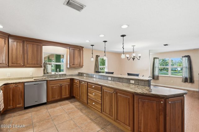 191 Howes Street, Oak Hill, FL 32759