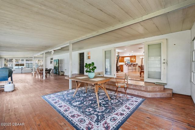 191 Howes Street, Oak Hill, FL 32759