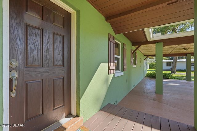 191 Howes Street, Oak Hill, FL 32759