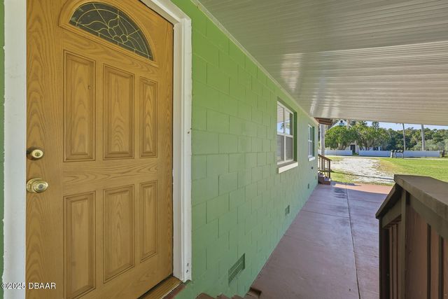 191 Howes Street, Oak Hill, FL 32759