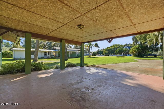 191 Howes Street, Oak Hill, FL 32759