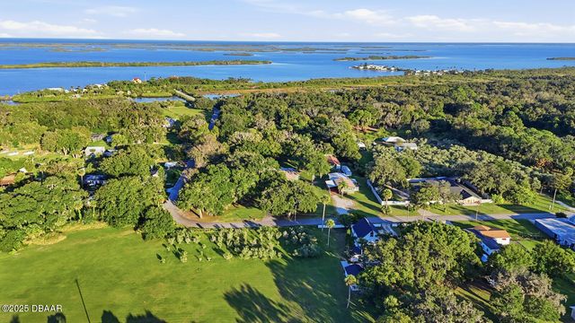 191 Howes Street, Oak Hill, FL 32759