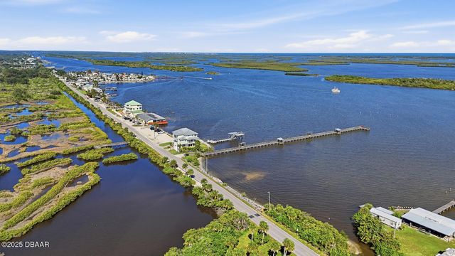 191 Howes Street, Oak Hill, FL 32759