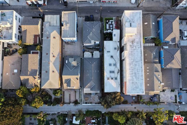 34 Dudley Avenue, Los Angeles, CA 90291