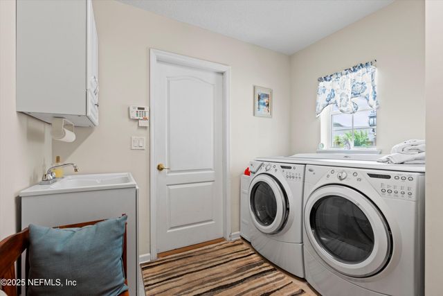 1112 HAWK WATCH Circle, St. Augustine, FL 32092
