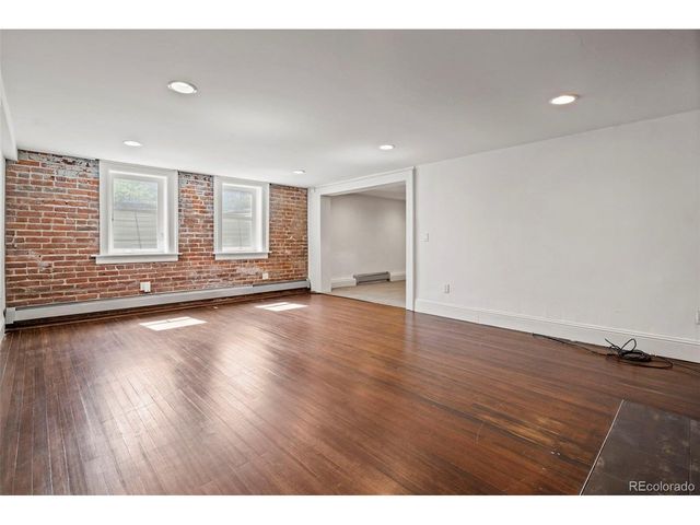 2833 E 8th Ave, Denver, CO 80206