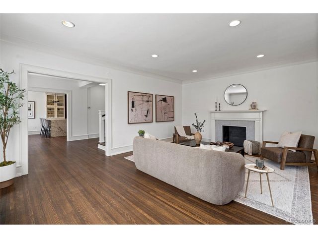 2833 E 8th Ave, Denver, CO 80206