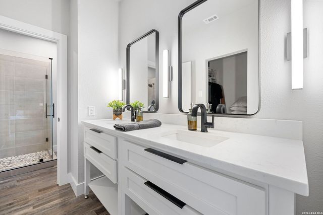 14222 Red Maple Wood, San Antonio, TX 78249