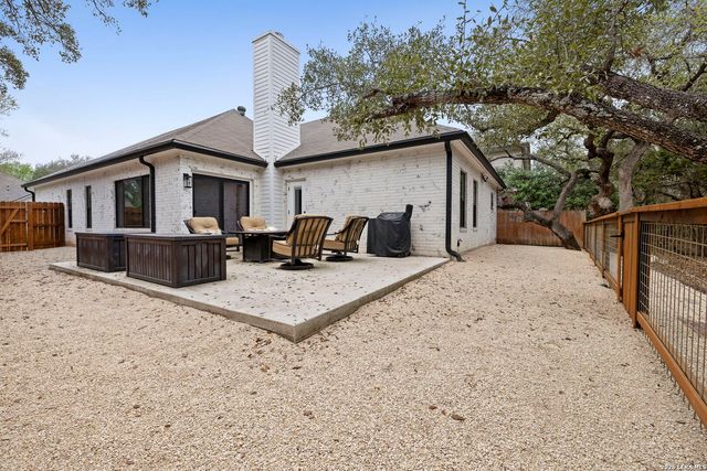 14222 Red Maple Wood, San Antonio, TX 78249