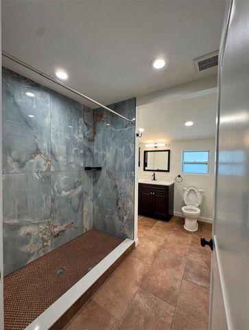 14 MILL STREET, Tarpon Springs, FL 34689