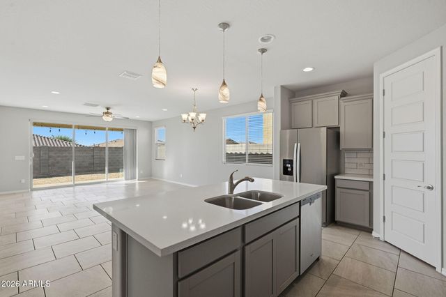 18725 W COLTER Street, Litchfield Park, AZ 85340