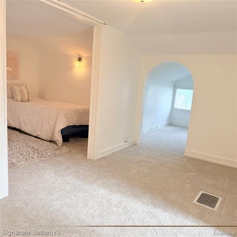 388 Channing Street, Ferndale, MI 48220