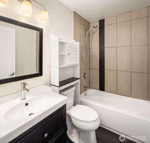 4731 36th Avenue S, Seattle, WA 98118