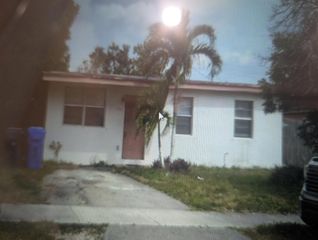 3751 SW 46th Avenue, West Park, FL 33023