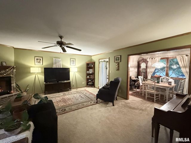 11730 KEVIN Lane, Carterville, IL 62918