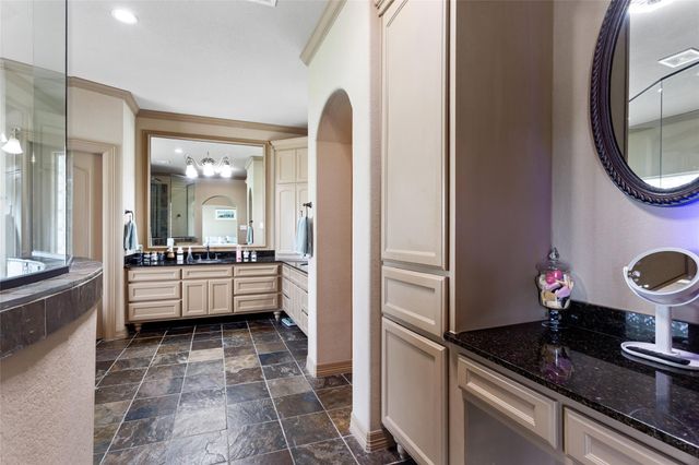 2406 Masters Drive, League City, TX 77573