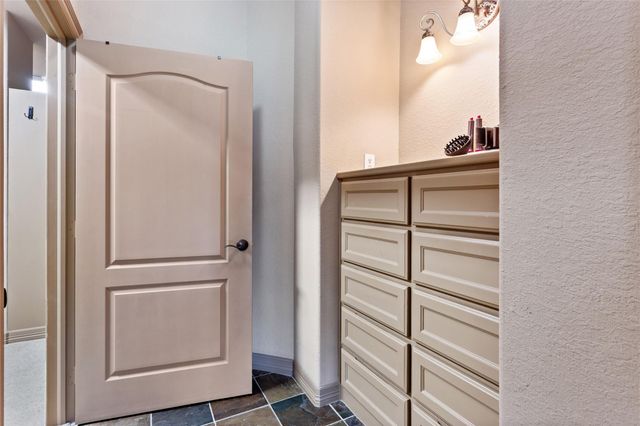 2406 Masters Drive, League City, TX 77573