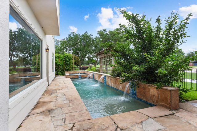 2406 Masters Drive, League City, TX 77573