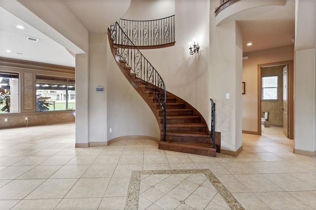 2406 Masters Drive, League City, TX 77573