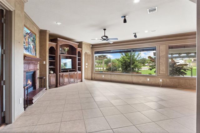 2406 Masters Drive, League City, TX 77573