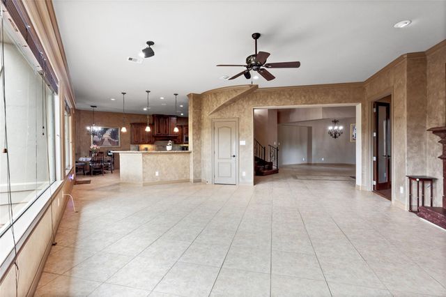 2406 Masters Drive, League City, TX 77573