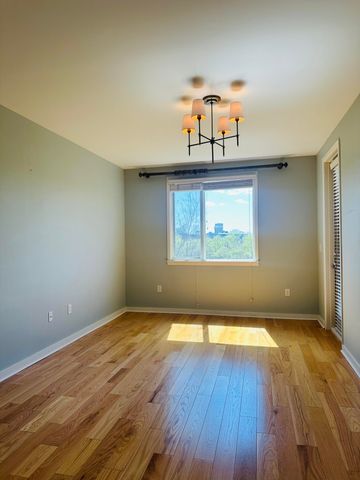 200 Manufacturers Road Apt 407, Chattanooga, TN 37405