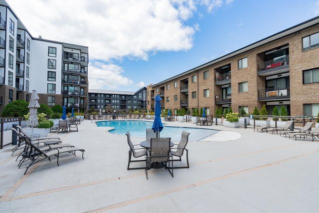 200 Manufacturers Road Apt 407, Chattanooga, TN 37405