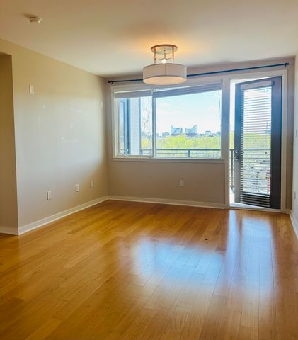200 Manufacturers Road Apt 407, Chattanooga, TN 37405