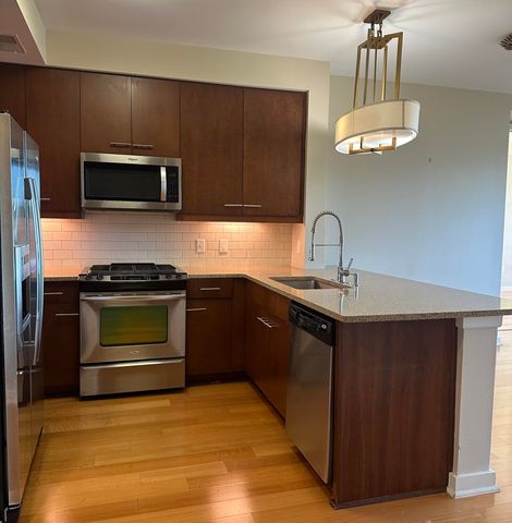 200 Manufacturers Road Apt 407, Chattanooga, TN 37405