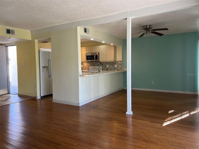 2625 STATE ROAD 590 2514, Clearwater, FL 33759