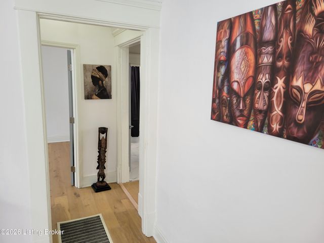 2150 W Lee St, Louisville, KY 40210