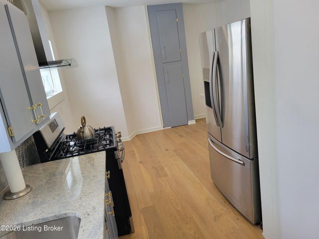 2150 W Lee St, Louisville, KY 40210