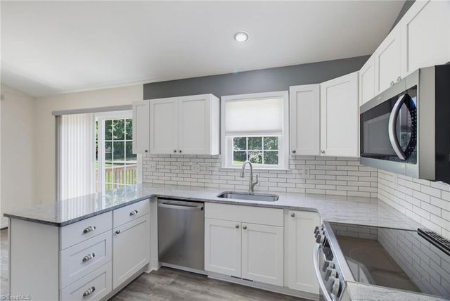 310 Dogwood Acres Lane, Madison, NC 27025