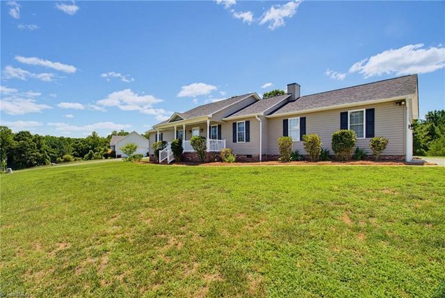 310 Dogwood Acres Lane, Madison, NC 27025