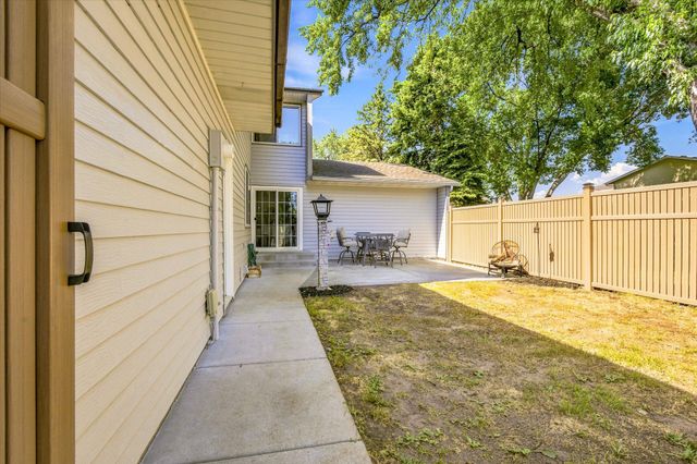3523 67th Street E, Inver Grove Heights, MN 55076