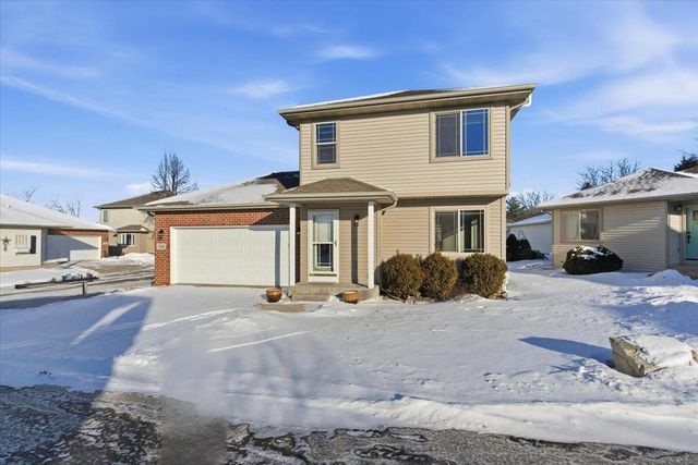 550 Lexington Drive, Oregon, WI 53575
