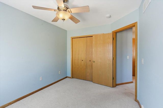 550 Lexington Drive, Oregon, WI 53575