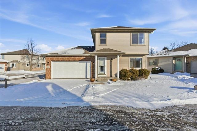 550 Lexington Drive, Oregon, WI 53575