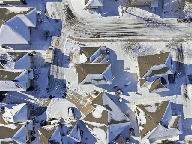 550 Lexington Drive, Oregon, WI 53575